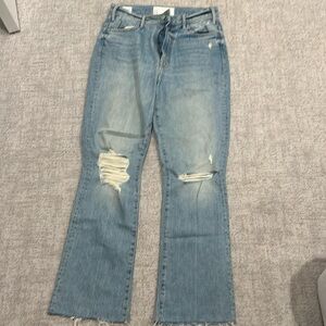 Mother hustler ankle fray size 27
